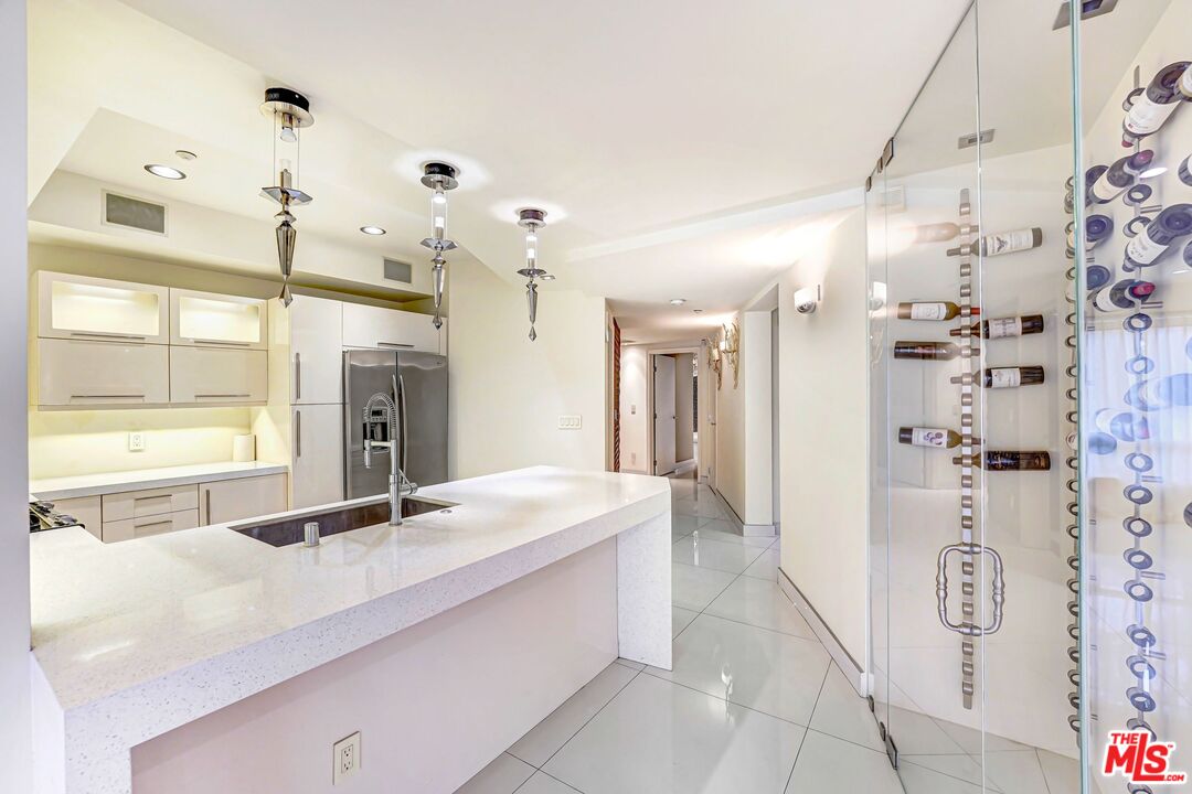 11921 Dorothy St Unit: 102