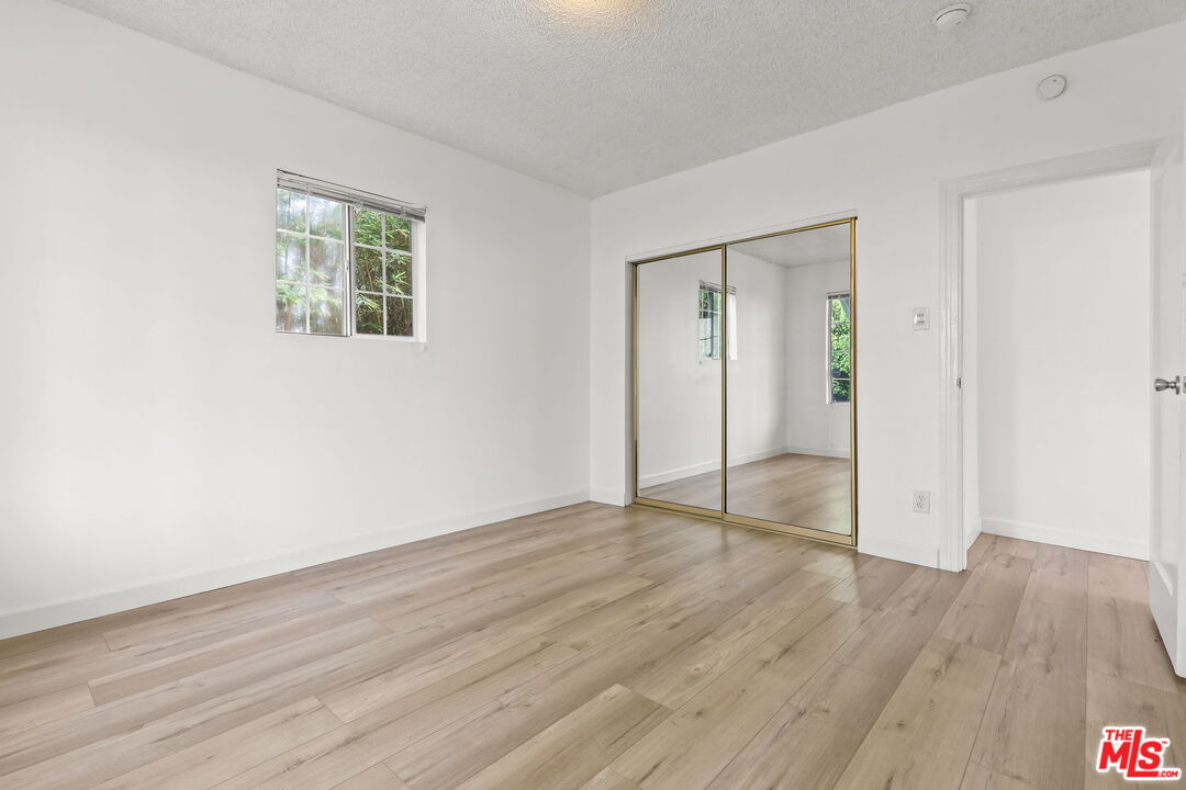 1174 S Highland Ave