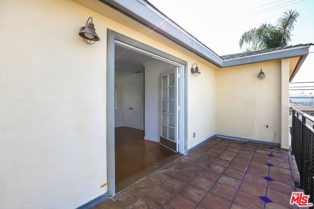 252 HAMPTON DR Unit: E