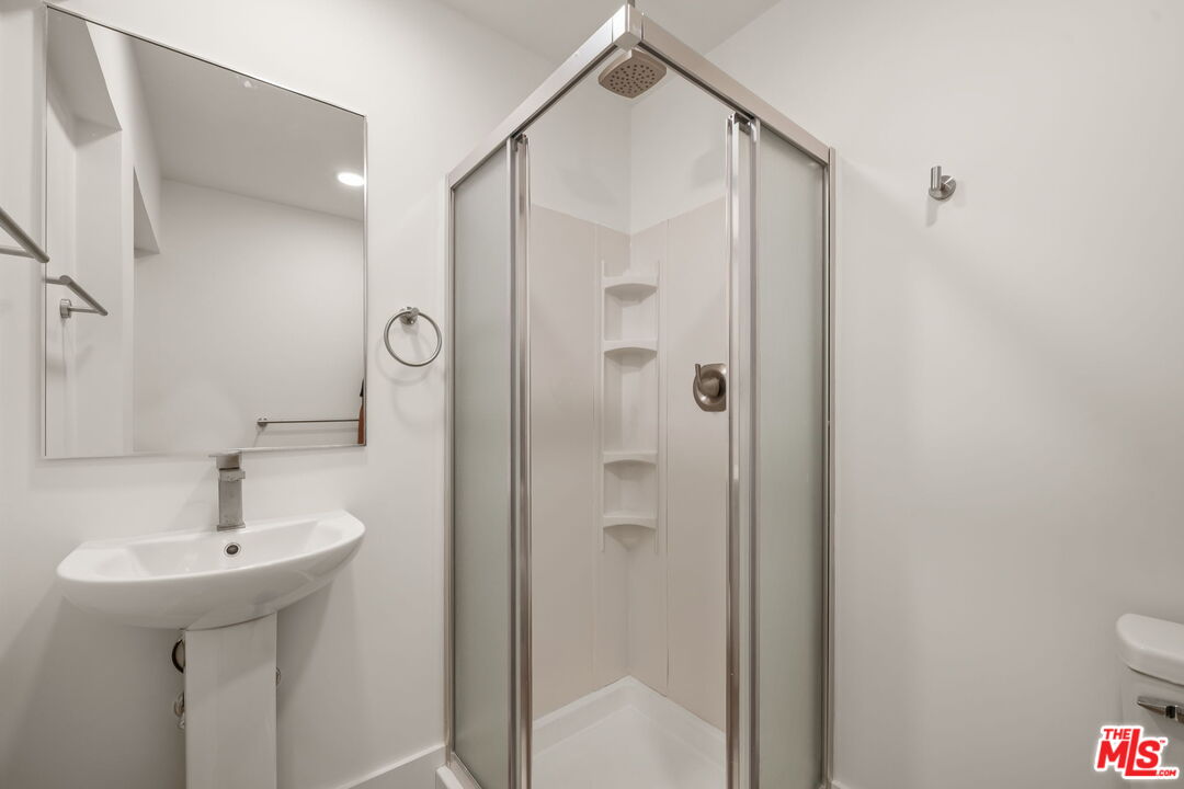 6821 E Ocean Blvd Unit: 1/2