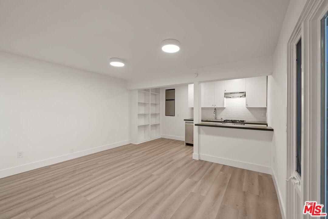 6821 E Ocean Blvd Unit: 1/2