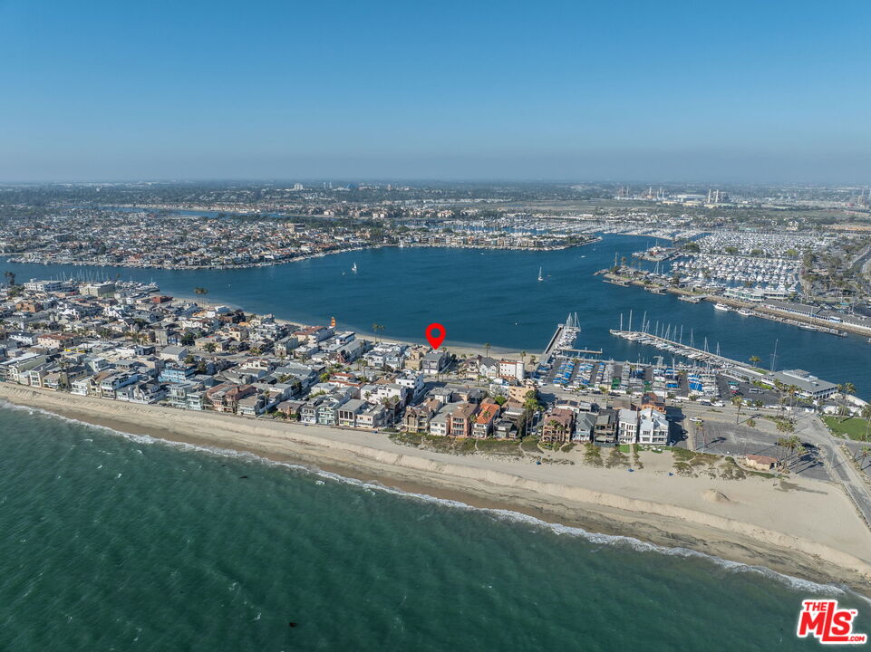 6821 E Ocean Blvd Unit: 1/2