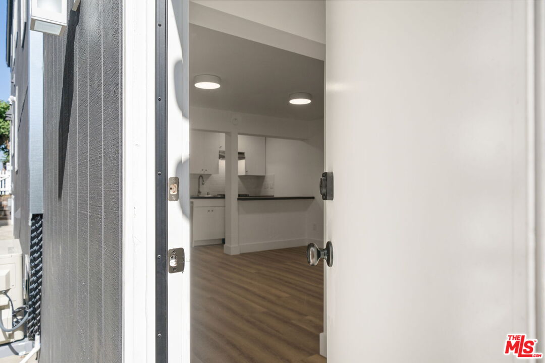 6821 E Ocean Blvd Unit: 1/2