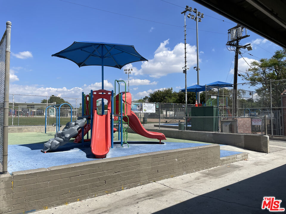 3226 City Terrace Dr