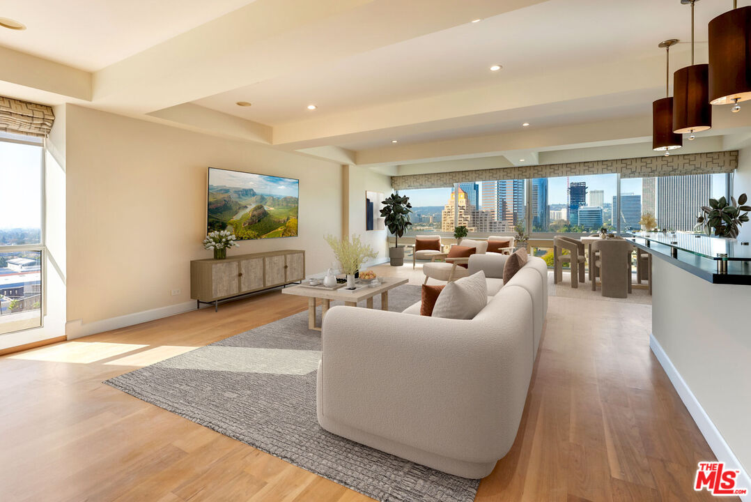 2220 Avenue Of The Stars Unit: 1601