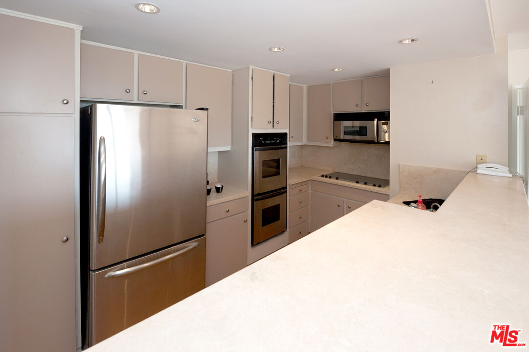 2170 Century Park East Unit: 1507
