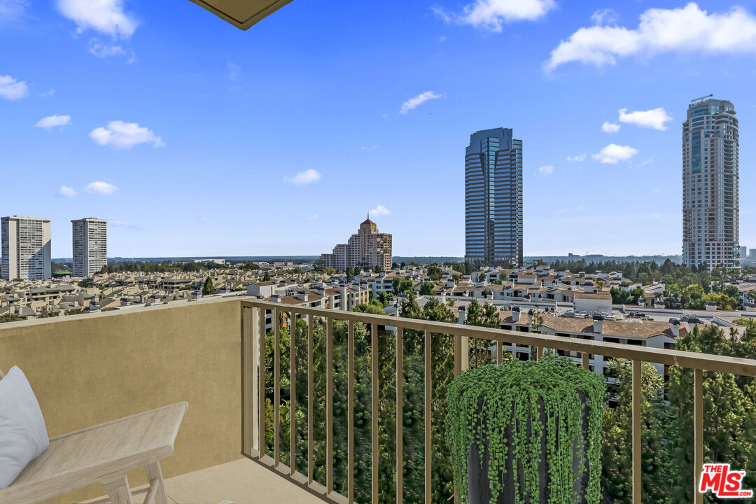 2170 Century Park East Unit: 1507