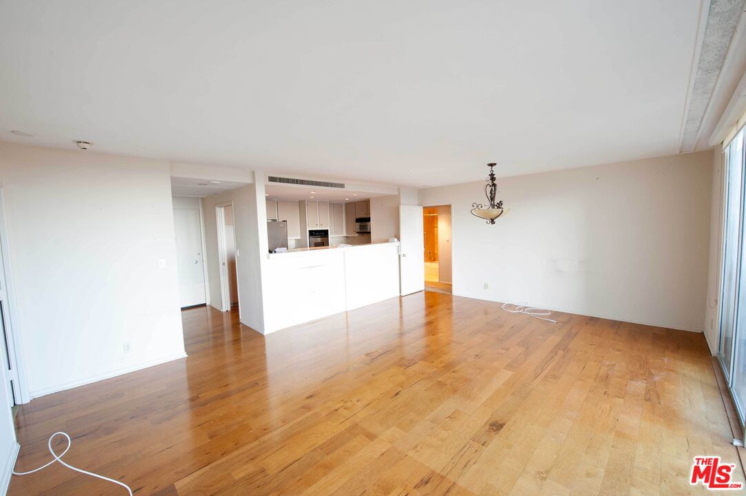2170 Century Park East Unit: 1507