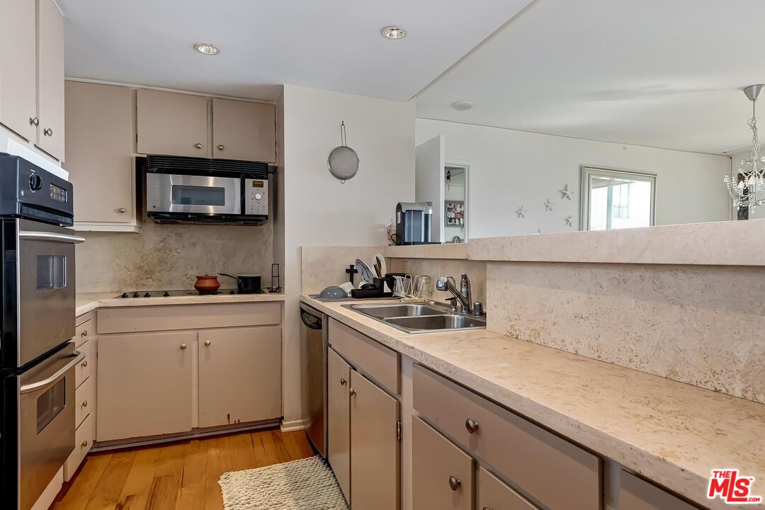 2170 Century Park East Unit: 1507
