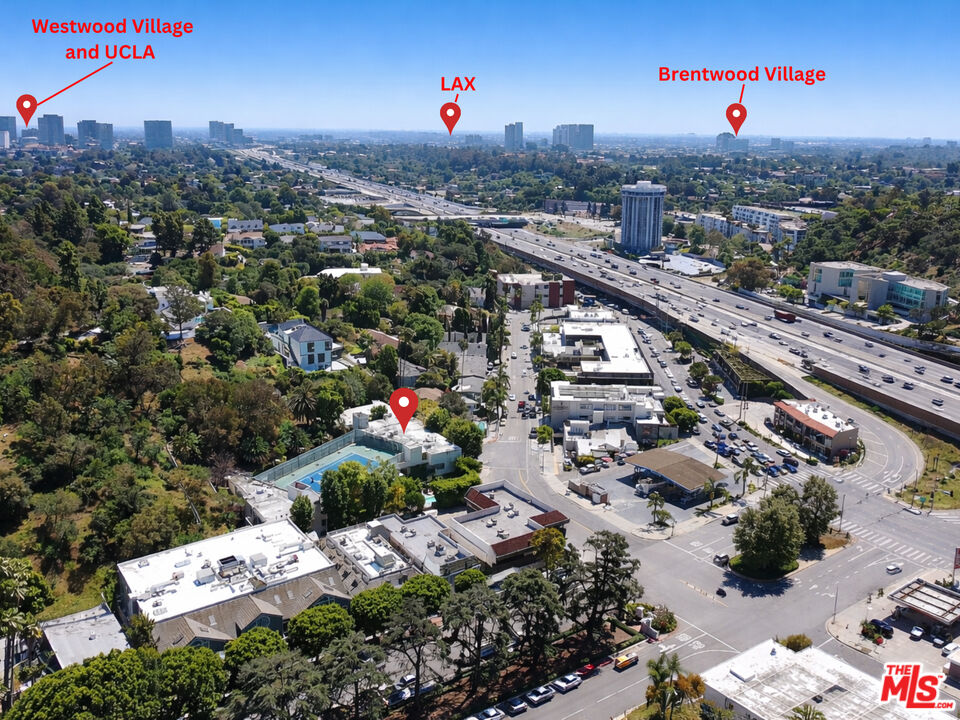 11687 Bellagio Rd Unit: 3