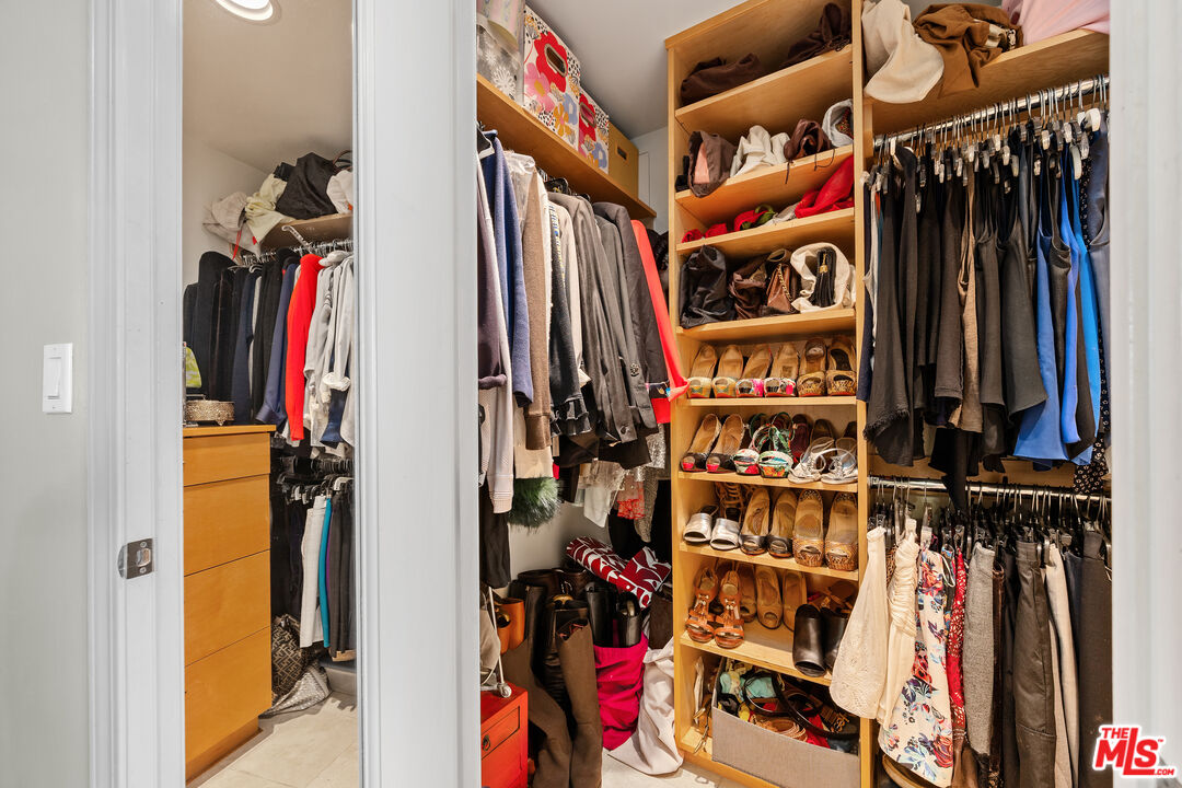 2160 Century Park Unit: 1712