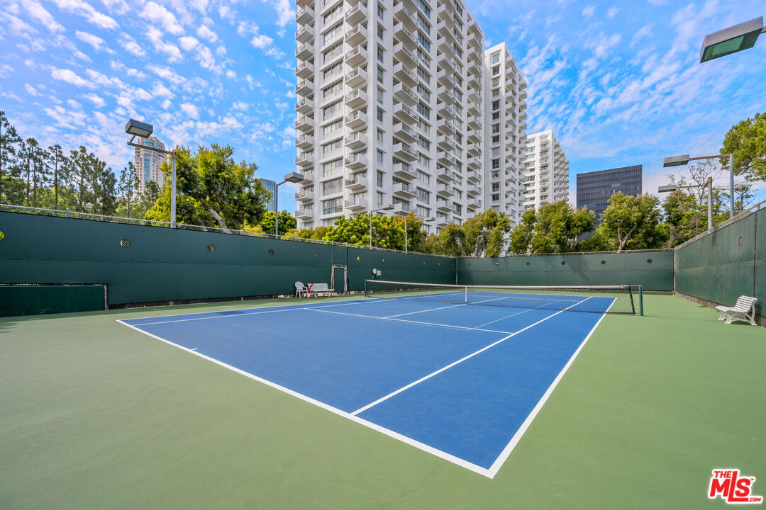 2160 Century Park Unit: 1712