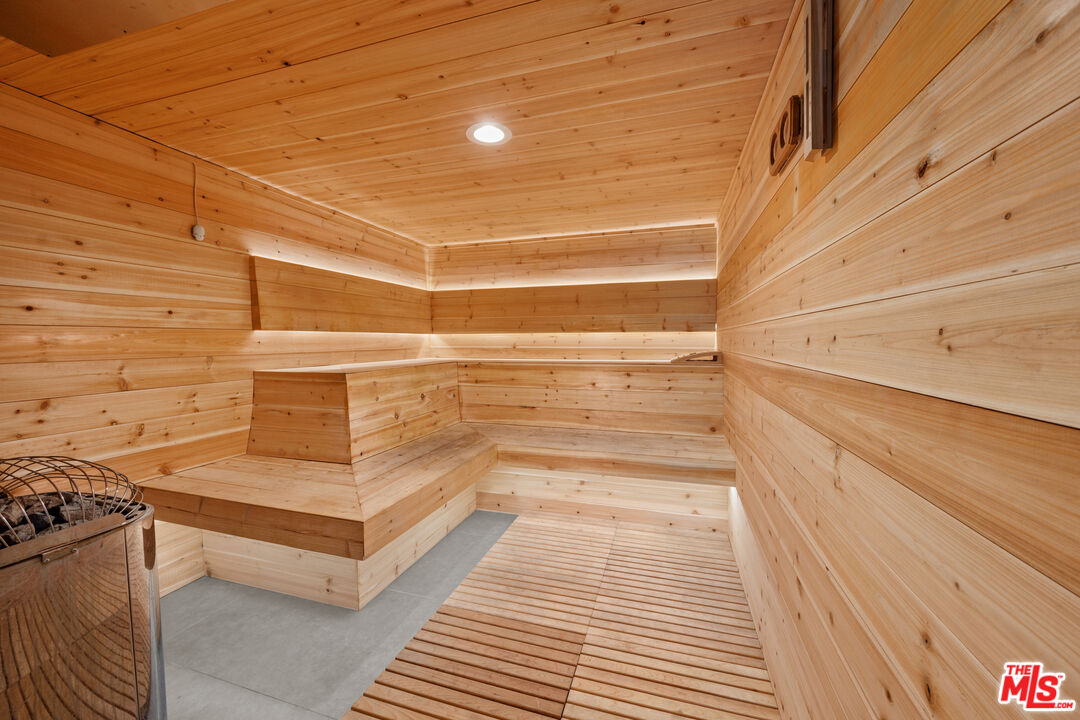 2160 Century Park Unit: 1712