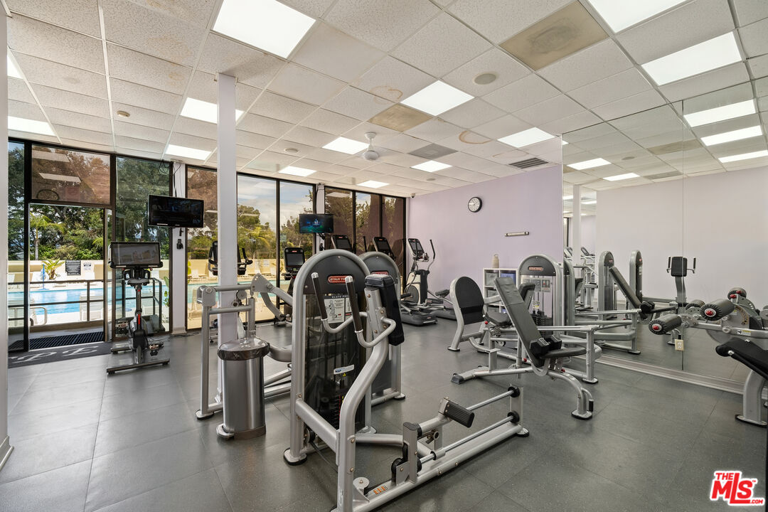 2160 Century Park Unit: 1712