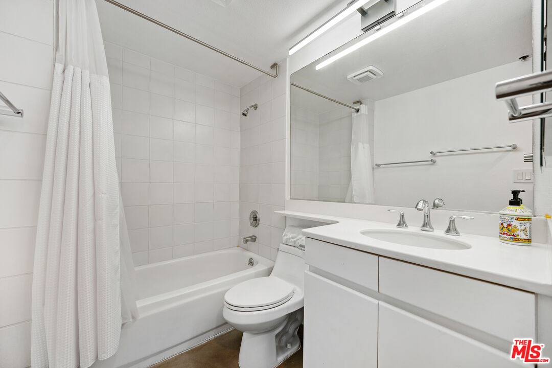 2960 Neilson Way Unit: 103