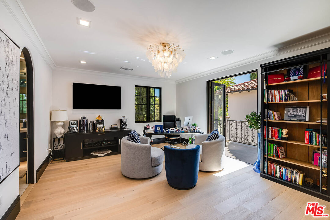 25201 Prado Del Misterio