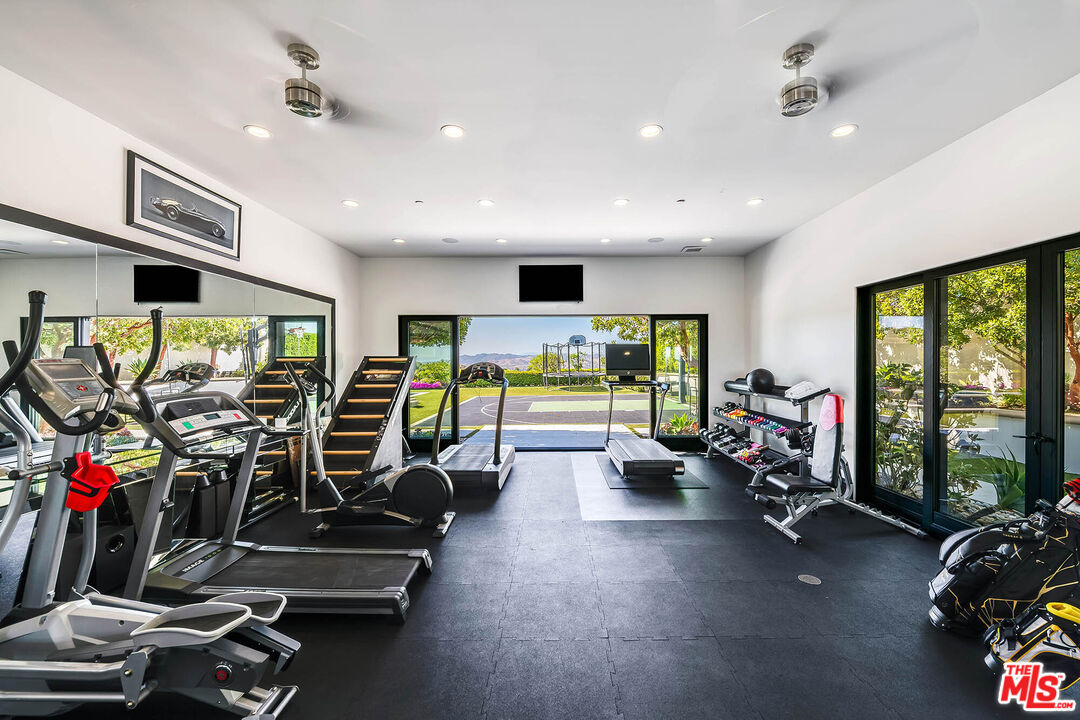 25201 Prado Del Misterio