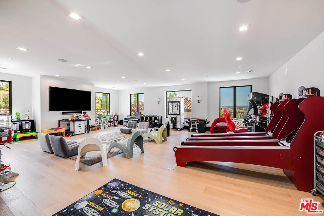 25201 Prado Del Misterio