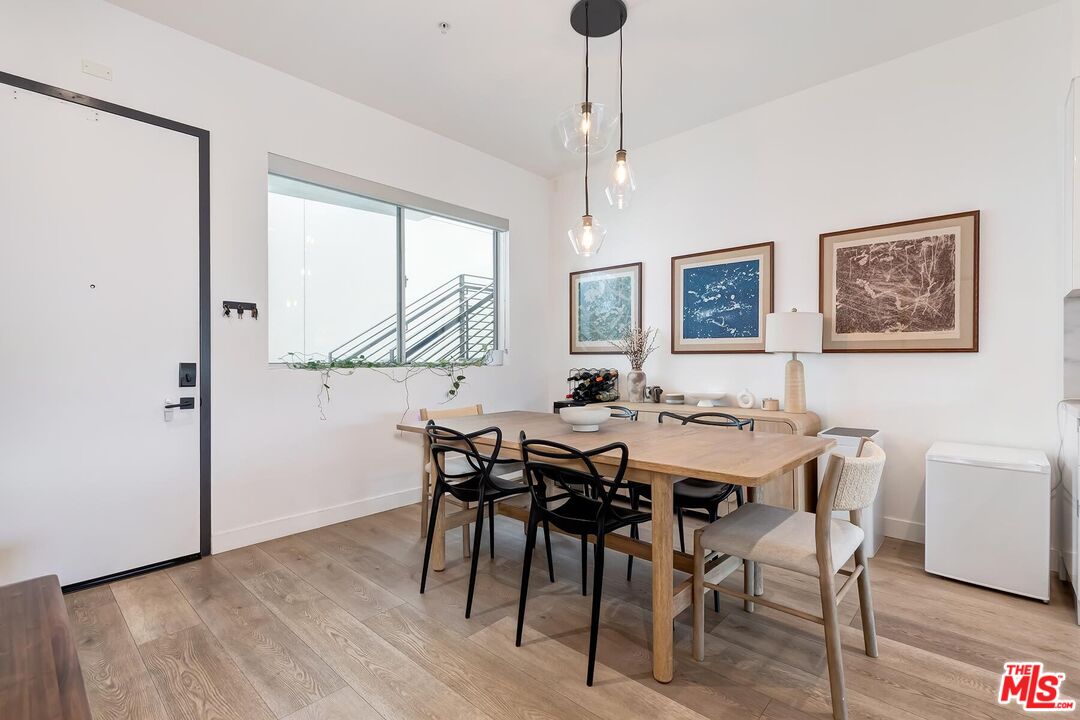 957 Figueroa Ter Unit: 313