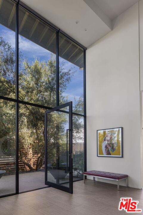 3337 Beverly Ranch Rd