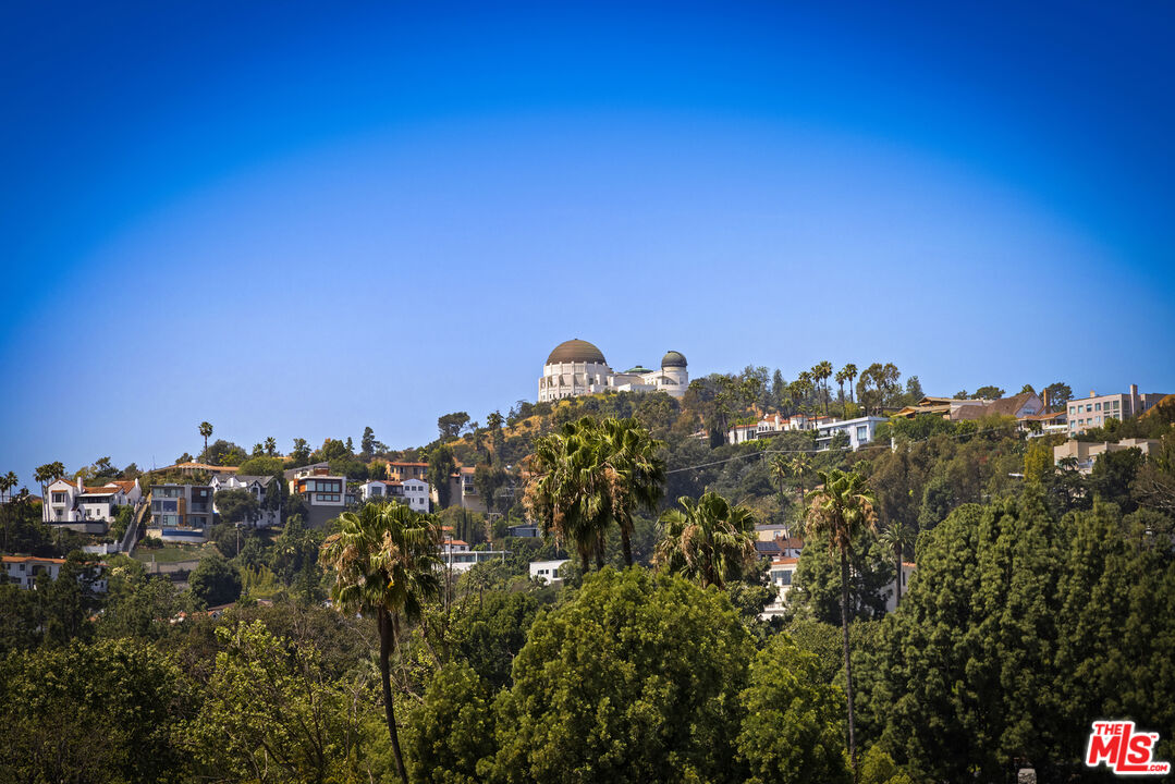 4455 Los Feliz Blvd Unit: 708