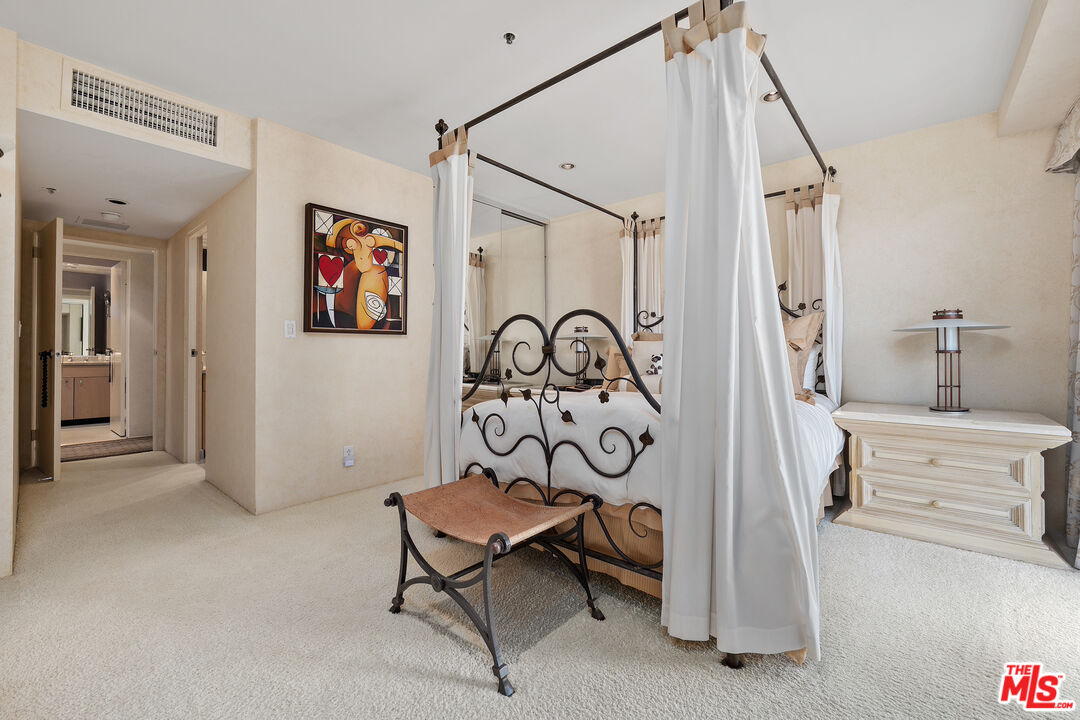 10790 Wilshire Blvd Unit: 1001