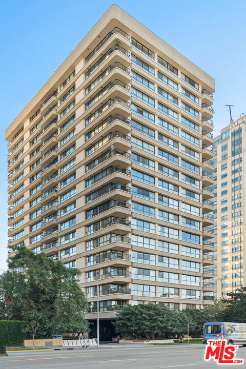 10790 Wilshire Blvd Unit: 1001