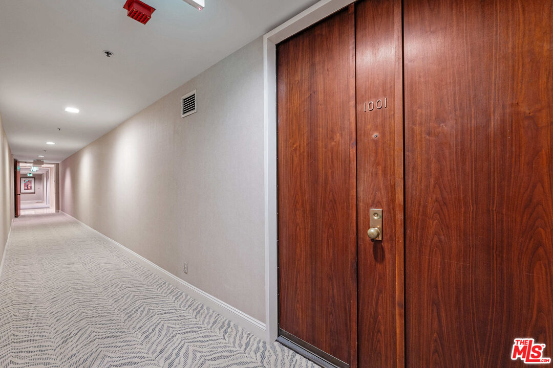 10790 Wilshire Blvd Unit: 1001