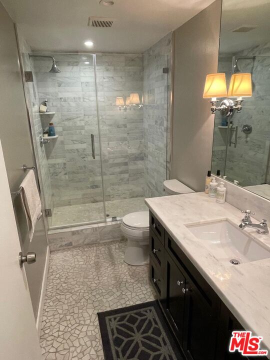 412 N Palm Dr Unit: 302