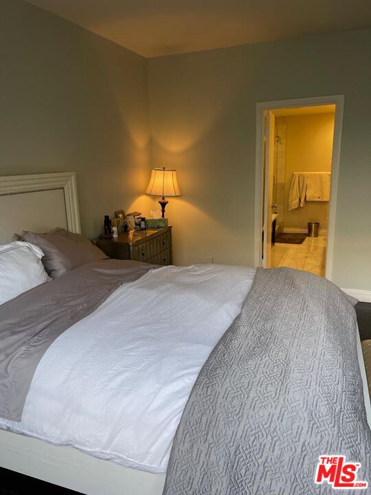 412 N Palm Dr Unit: 302