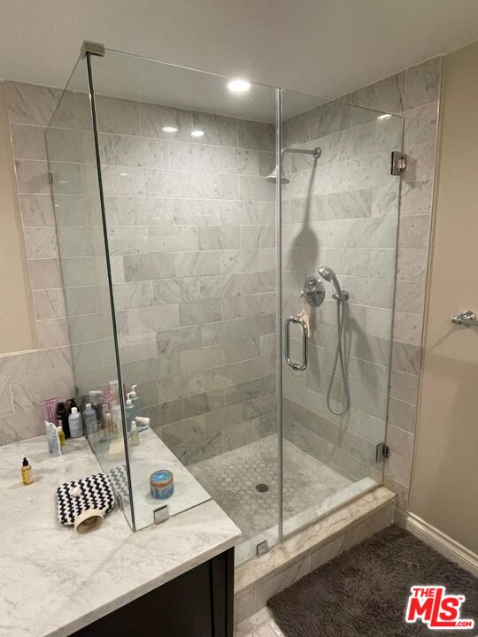 412 N Palm Dr Unit: 302