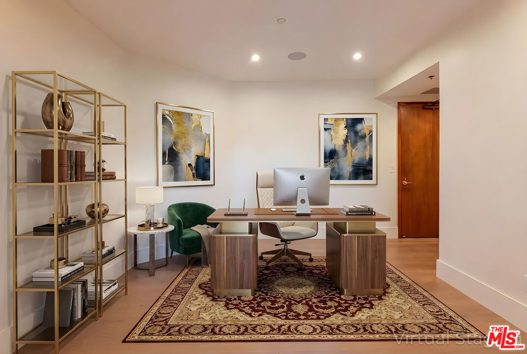 10551 WILSHIRE Unit: 702/703