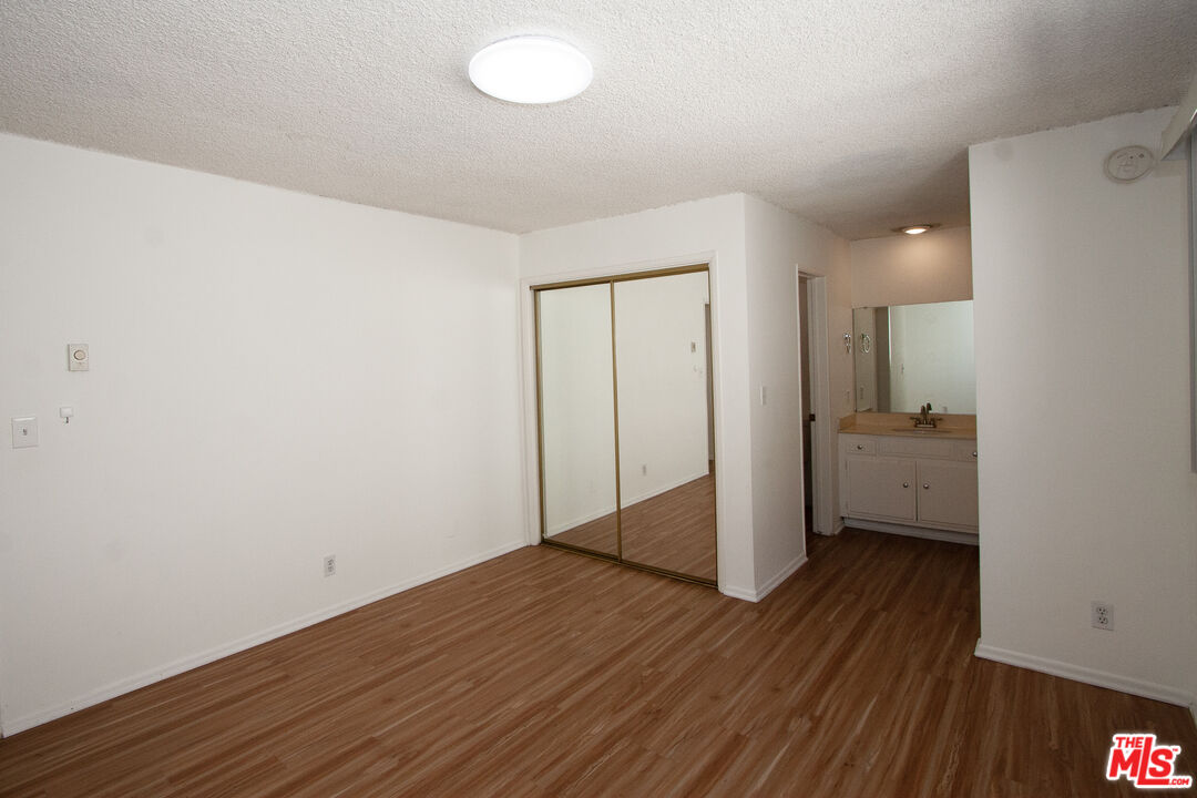 11515 Ohio Ave Unit: 1