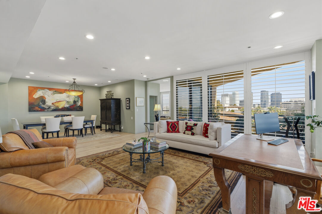 10430 Wilshire Blvd Unit: 305