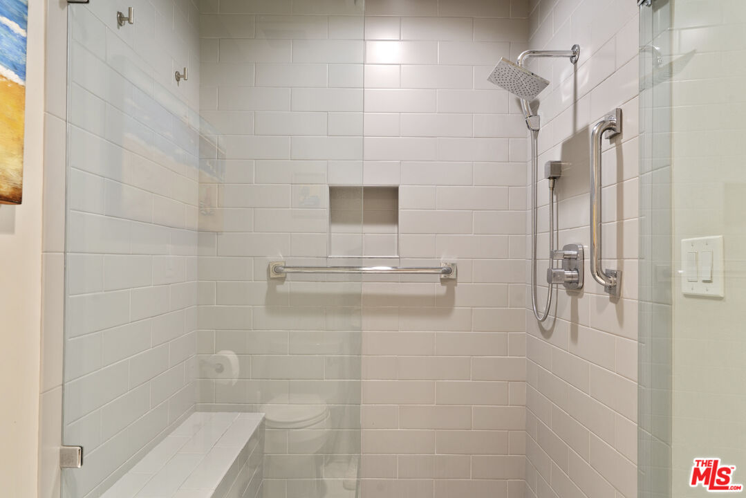 10430 Wilshire Blvd Unit: 305