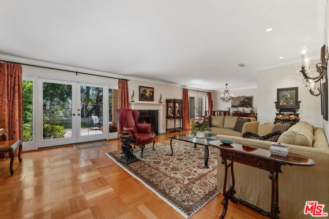 2792 Bottlebrush Dr