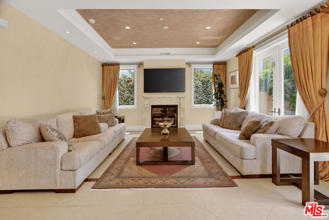 329 S CLARK DR