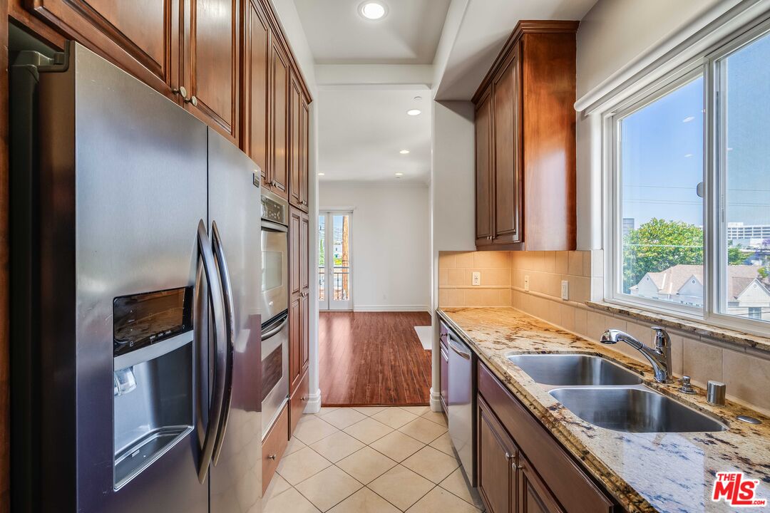 8610 Chalmers Dr Unit: 406