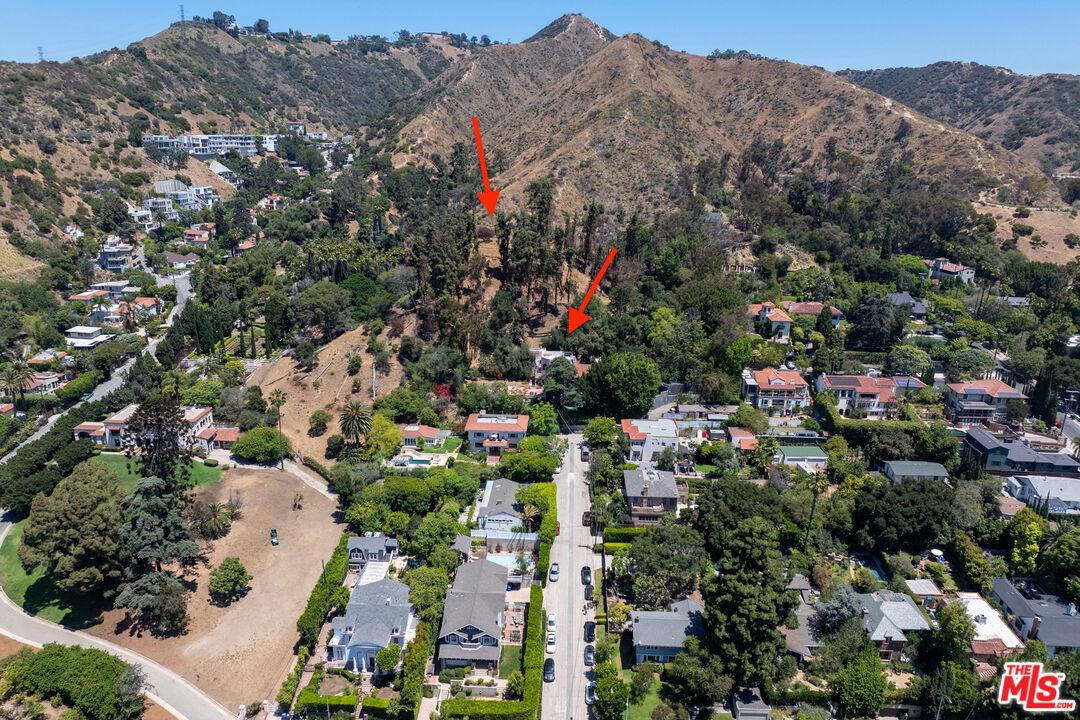 1830 N Sierra Bonita Ave