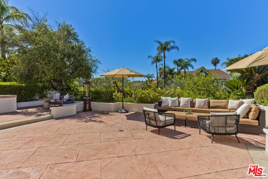12695 Promontory Rd