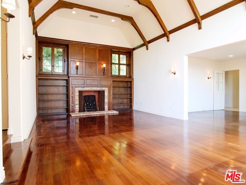 2239 VISTA DEL MAR PL