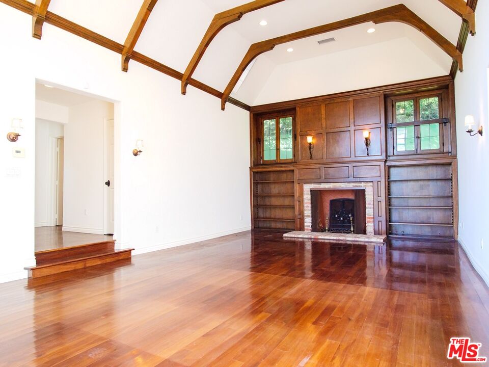 2239 VISTA DEL MAR PL