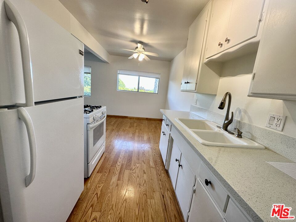 623 Ashland Ave Unit: 4