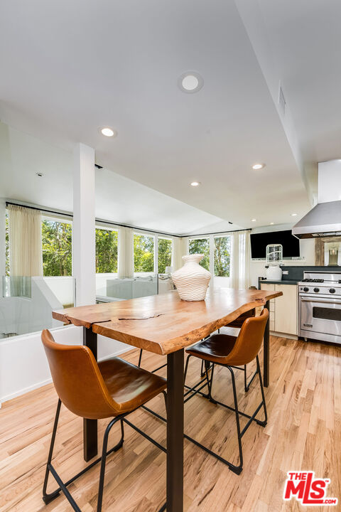 1331 CORDELL PL