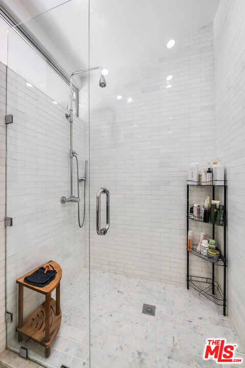 1331 CORDELL PL