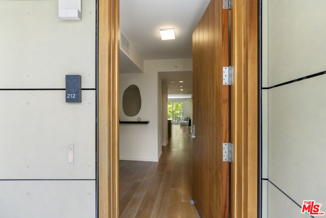 1705 Ocean Ave Unit: 212