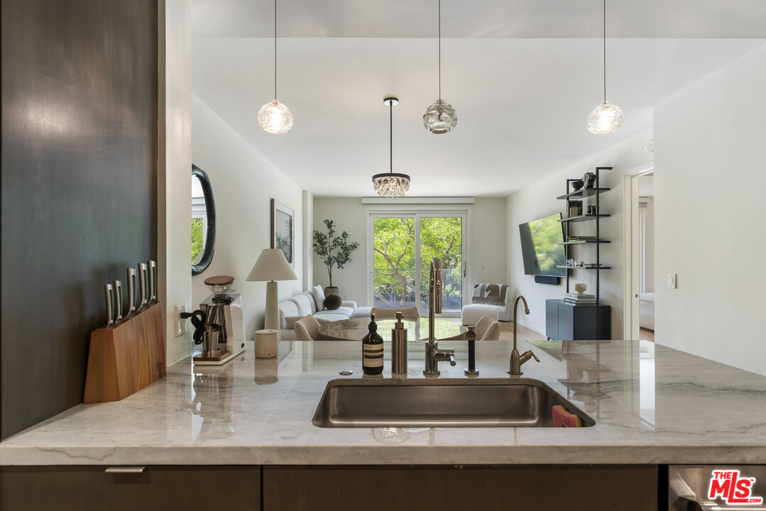 1705 Ocean Ave Unit: 212