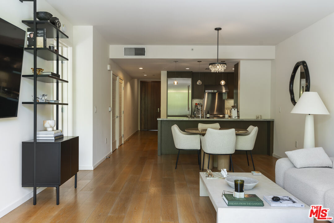 1705 Ocean Ave Unit: 212