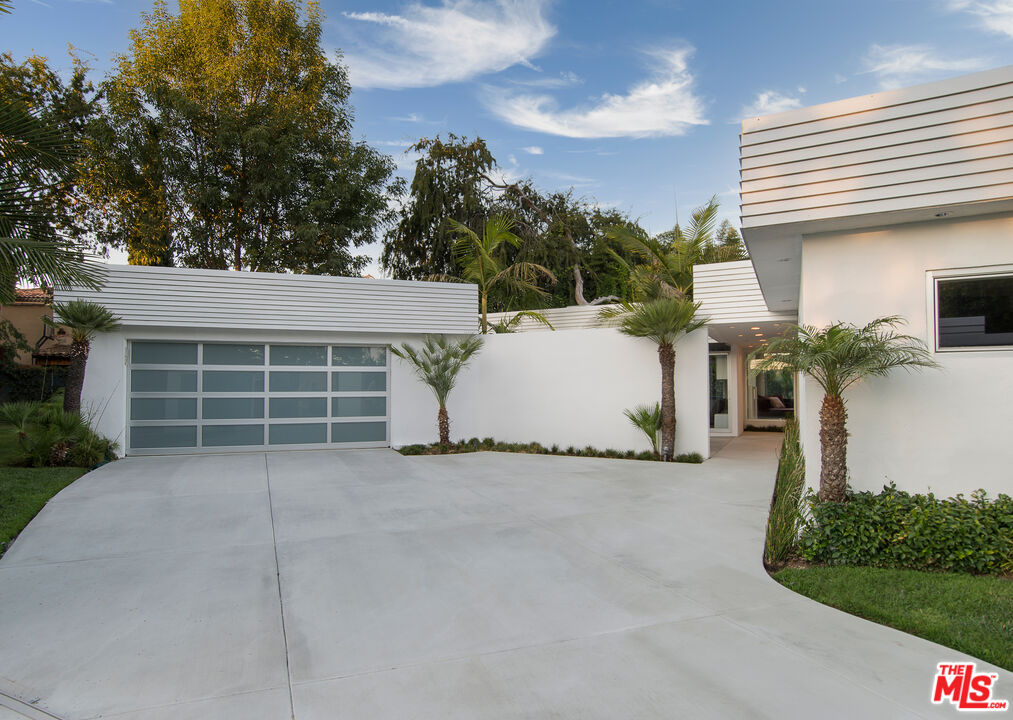 1466 N BEL AIR RD