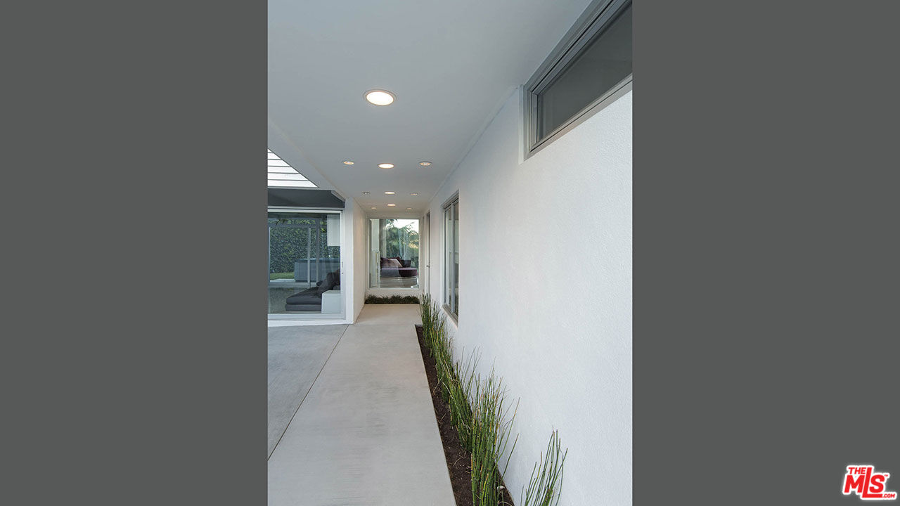 1466 N BEL AIR RD